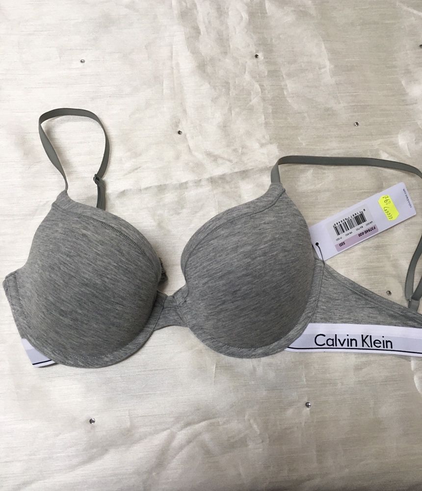 Calvin Klein oryginalny biustonosz 32D 70D