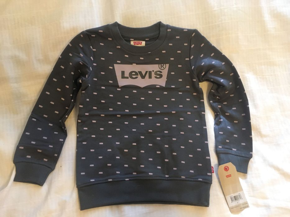 Levi’s Kids свитер, оригинал, новый, 4 года