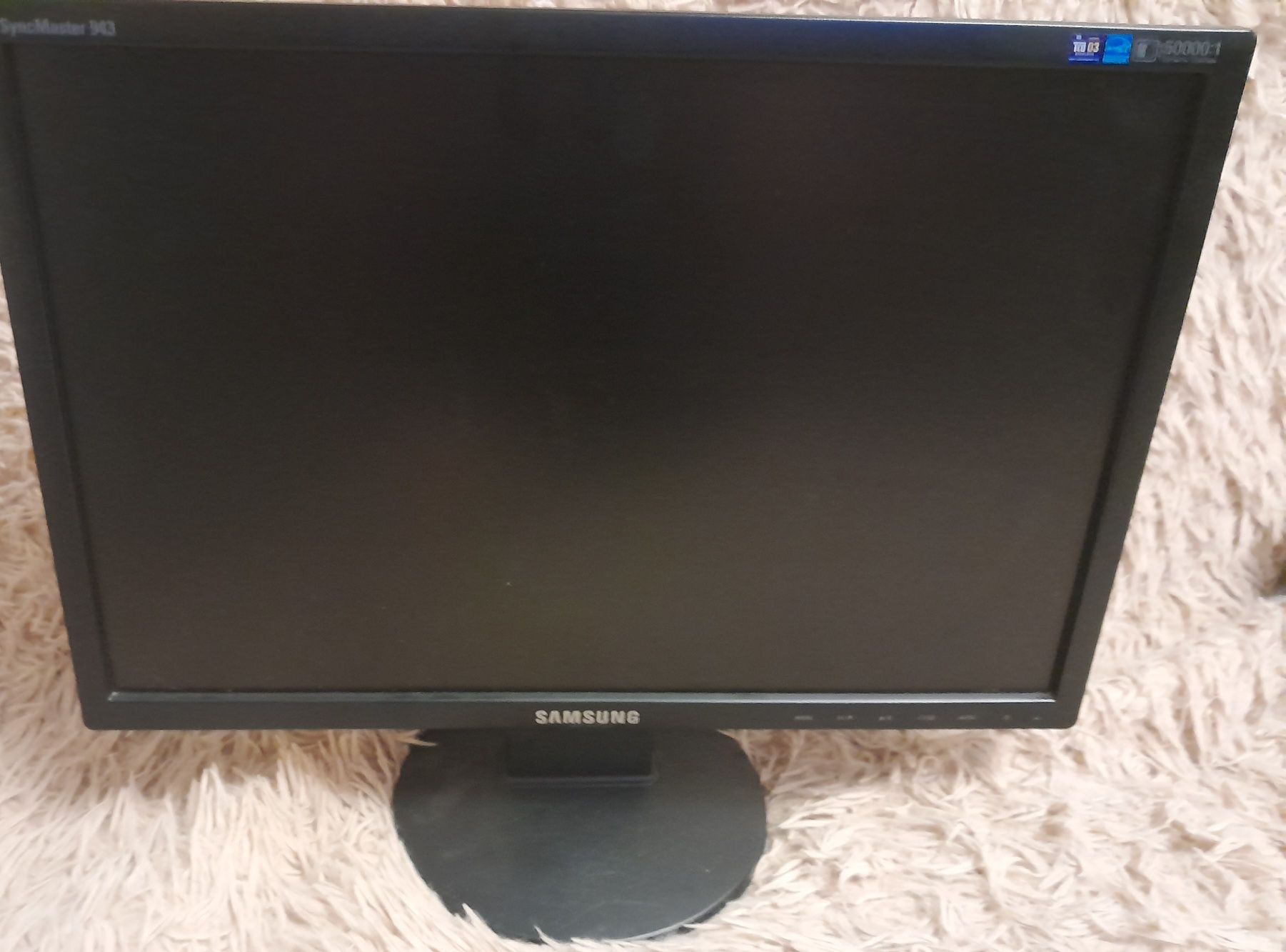 Монитор  samsung
