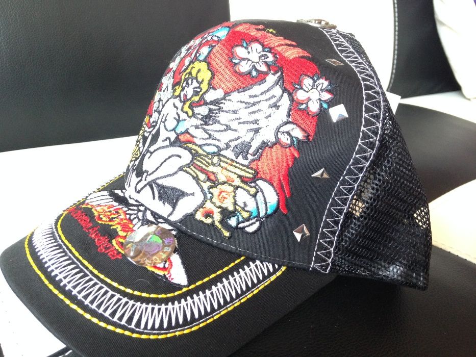 Boné Ed Hardy Snapback Trucker Cap