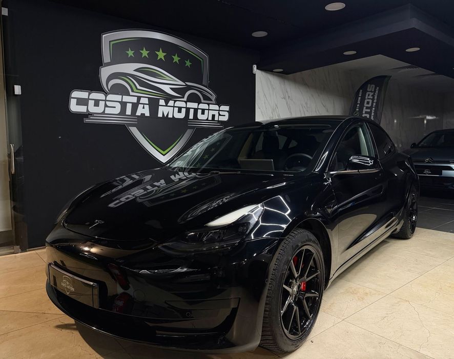 Tesla Model 3 Tração Traseira