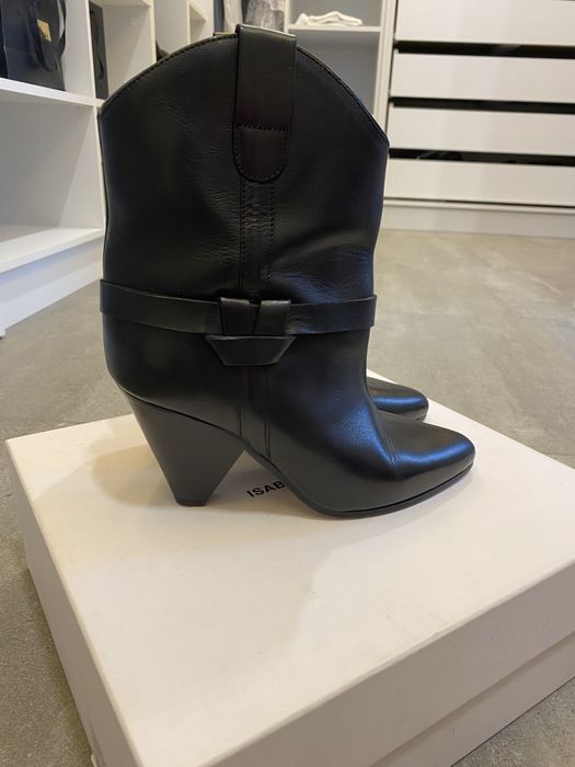 Козаки Isabel Marant