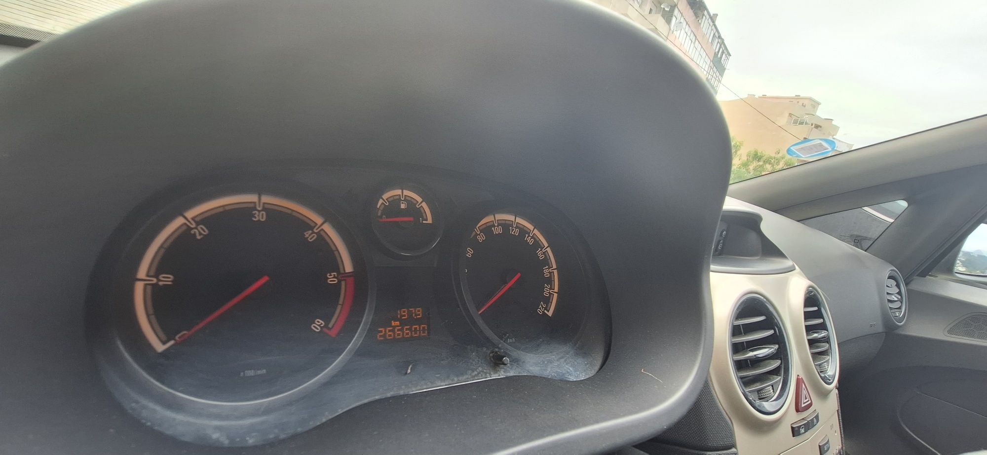 Opel corsa 1.3 cdti
