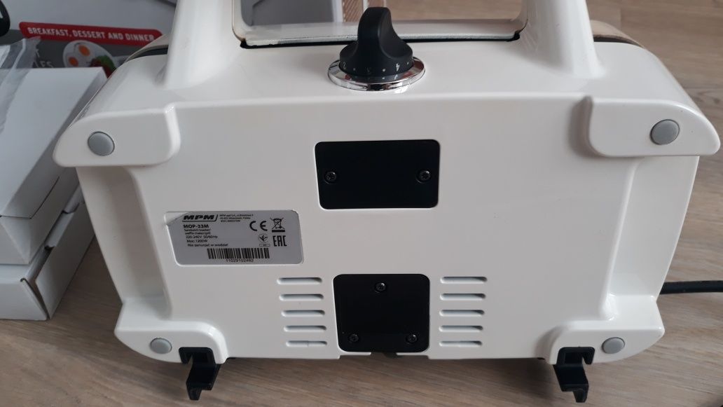 Сендвічниця 3 в 1 MPM MOP-33M 1200ват