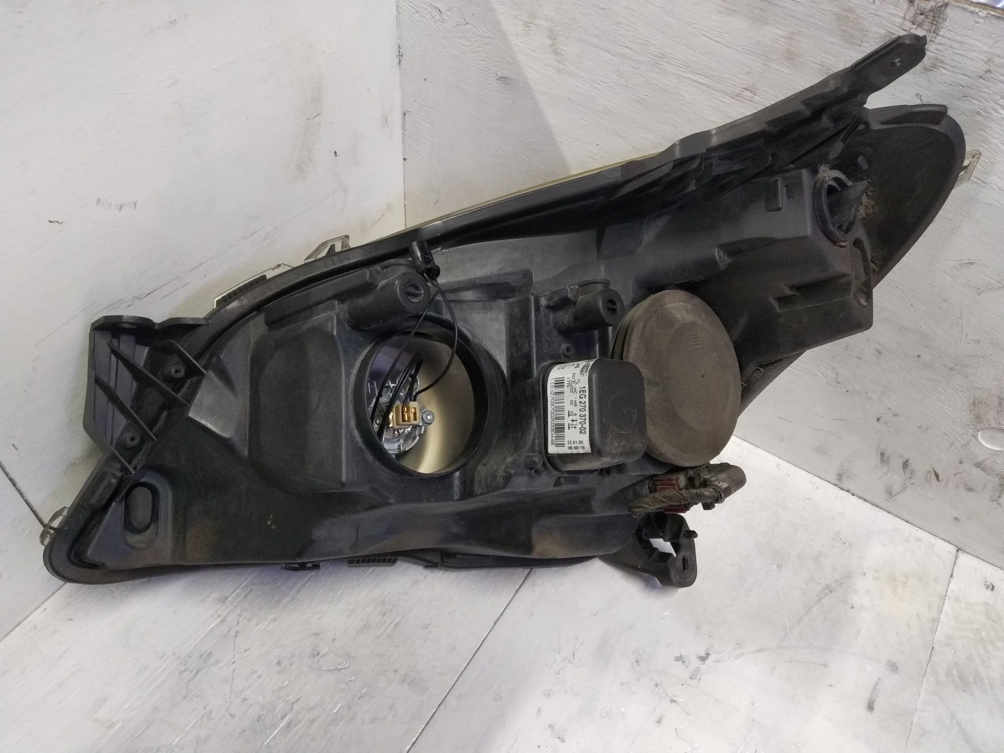 Фари передні Opel Astra H 24451033 24451032