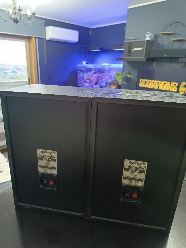 Colunas bookshelf Bose Interaudio 2000XL