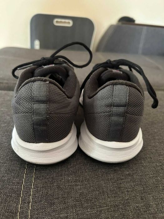 Кросівки Nike розмір 40