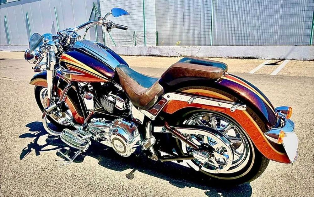 Harley Softail CVO Deluxe 2016 limited edition