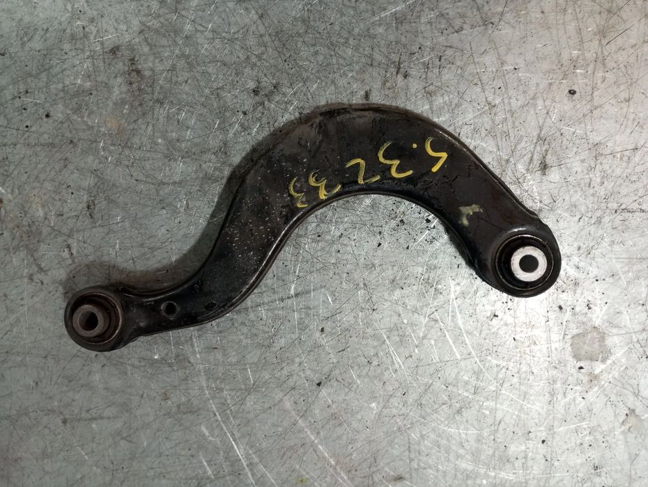 Braço de suspensão trás direito AUDI A3 Sportback (8YA)