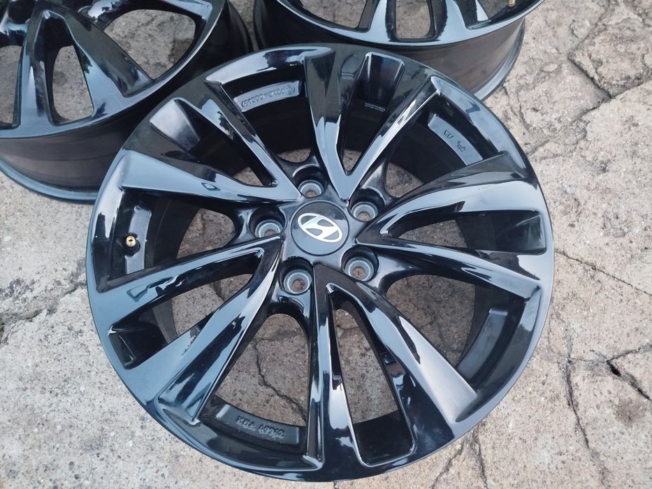 Felgi Aluminiowe 3szt 5x114,3, R17,ET50,7J Hyundai Kona