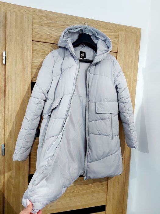 Modna ocieplana pikowana kurtka puffer roz 36 S z kapturem Reserved