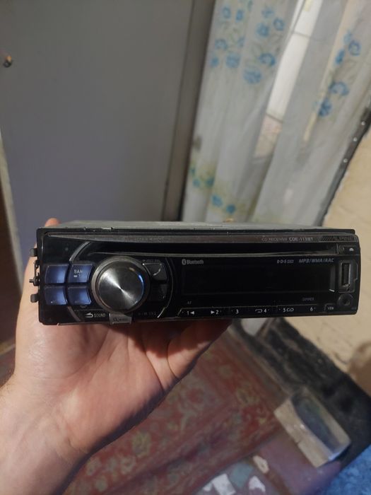 Автомагнитола ALPINE CDE - 113BT