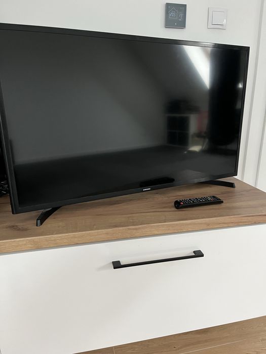 Telewizor Samsung Smart 40 cali