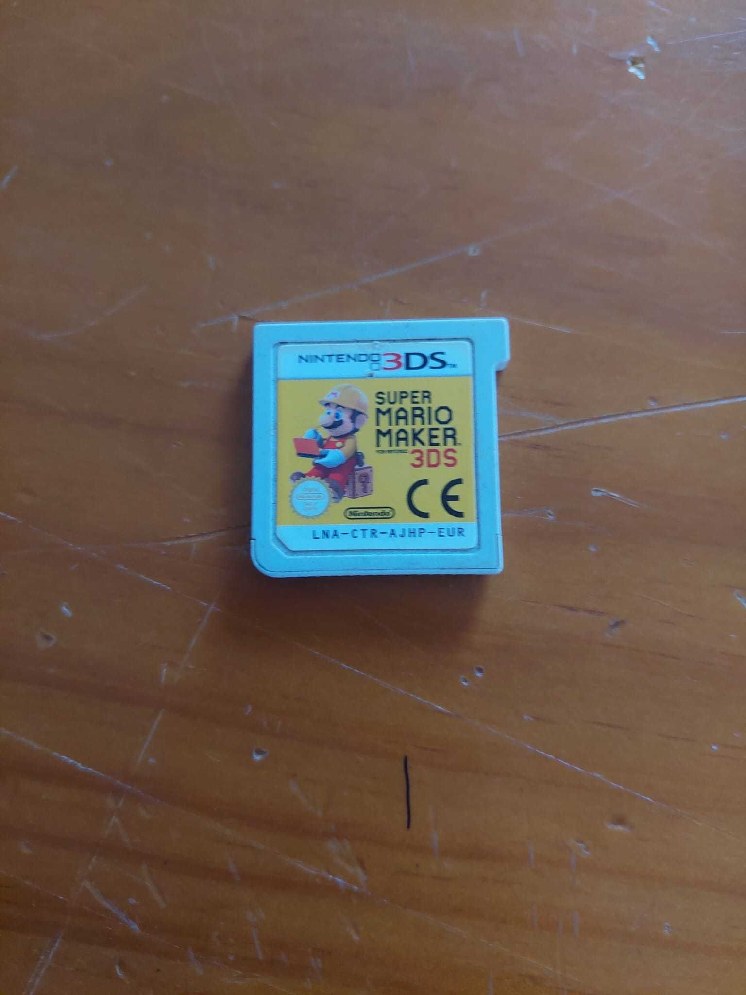 Vendo Nintendo 2DS com dois jogos