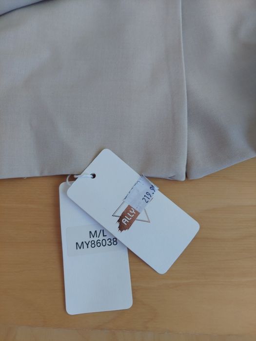 Komplet beżowy,  kamizelka i spodnie