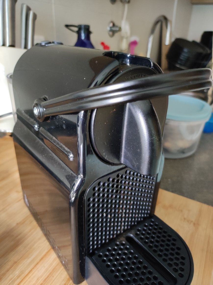 Máquina de café delonghi