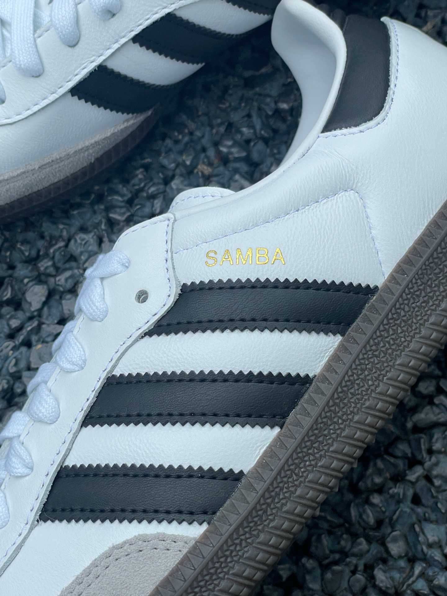 Adidas buty SambaOG B75806 Damskie i Męskie R.40