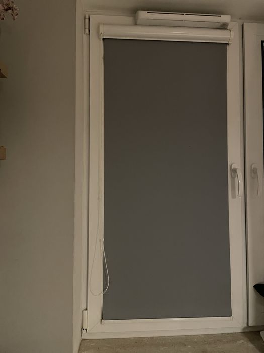 Rolety szare materialowe