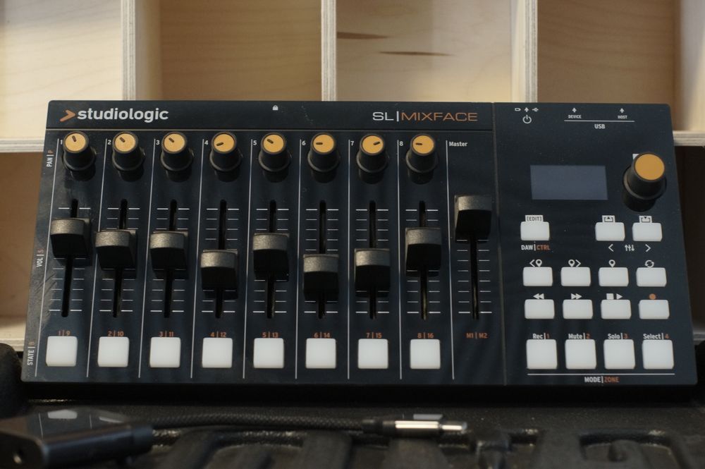 MIDI bluetooth mixer Studiologic SL Mixface
