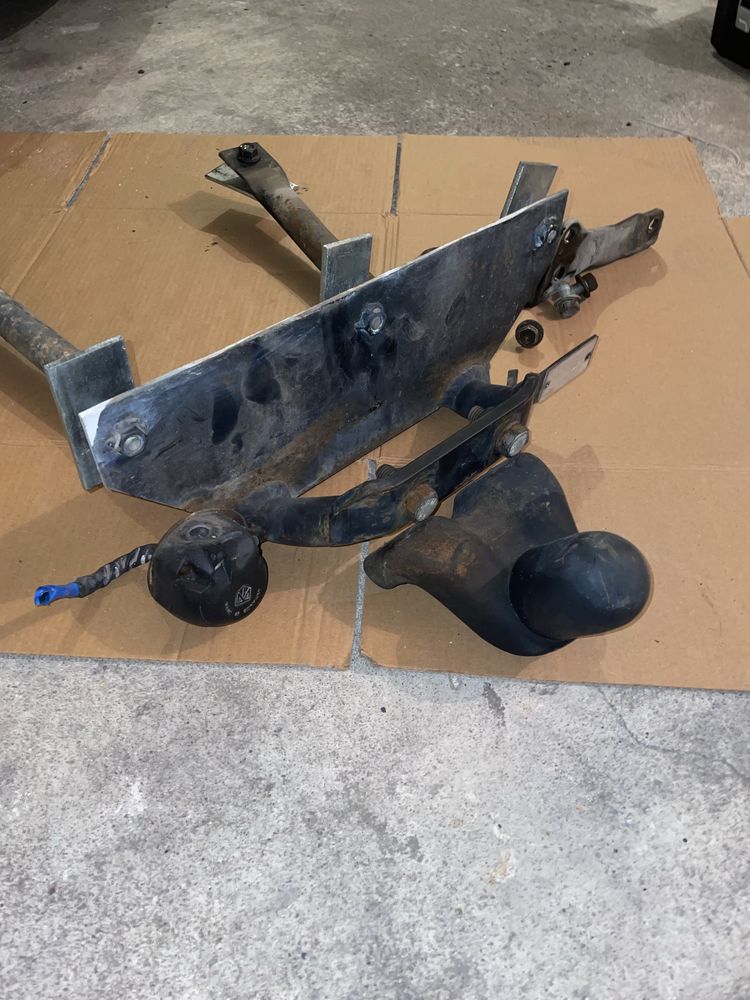 Gancho de reboque Toyota Corolla