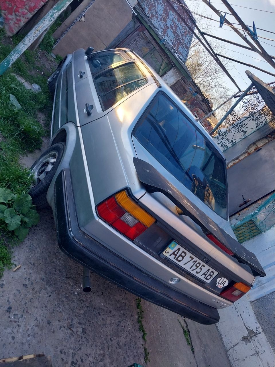 volkswagen jetta 2, 89год, 1.8 бензин.