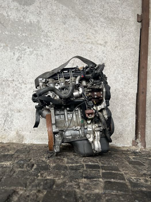 Двигун 1.6 дизель Форд Пежо Вольво Сітроєн 9HX 9HY 9HU 9HS 10JB DV6