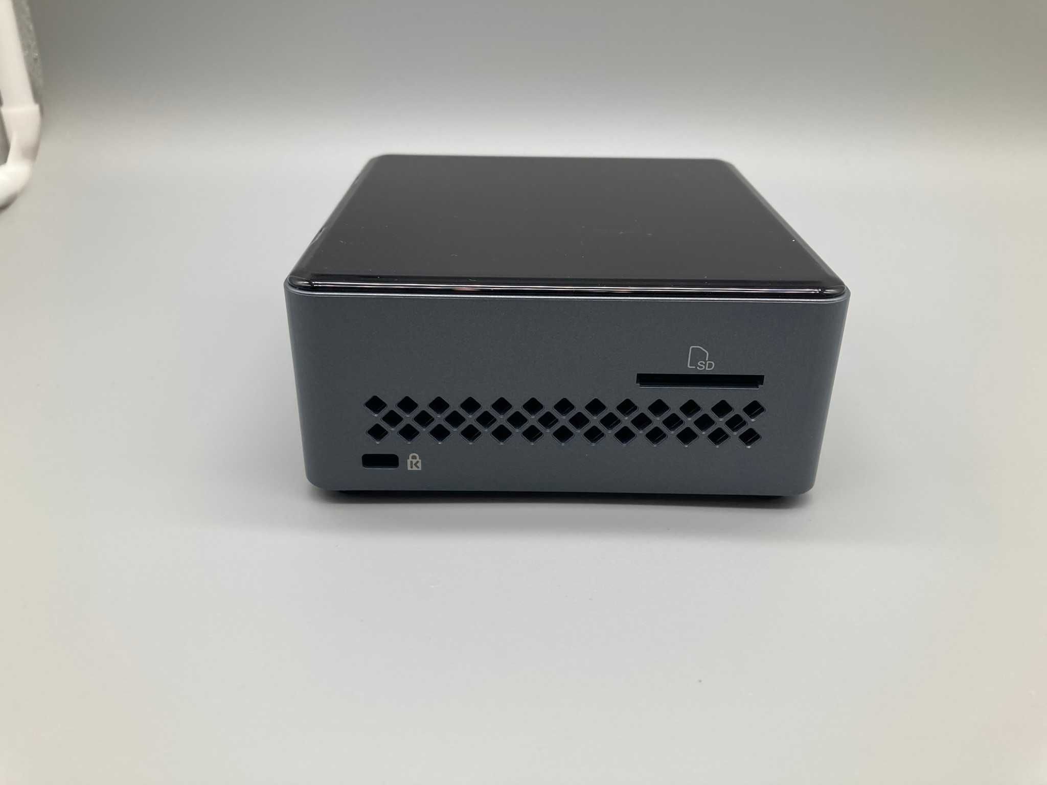 Комп'ютер Intel NUC Kit CMD-J3455 (NUC6CAYH)