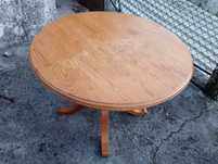 Mesa de madeira para sala jantar