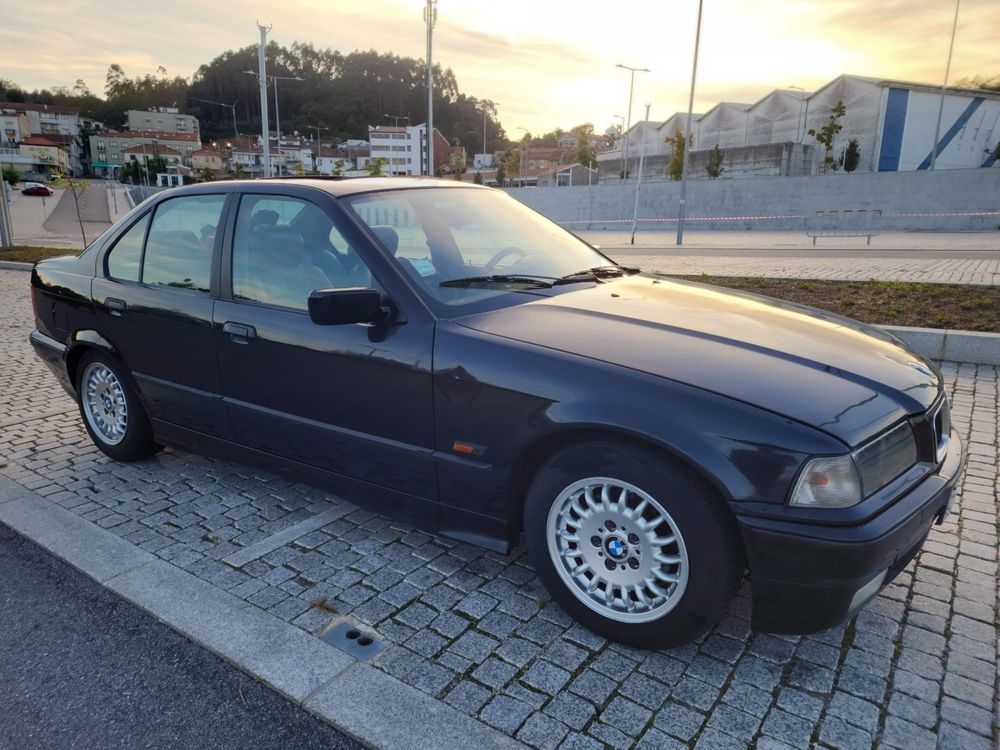 Bmw 318 tds muito estimado