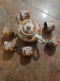 Seviço de chá Sacavém muito antigo