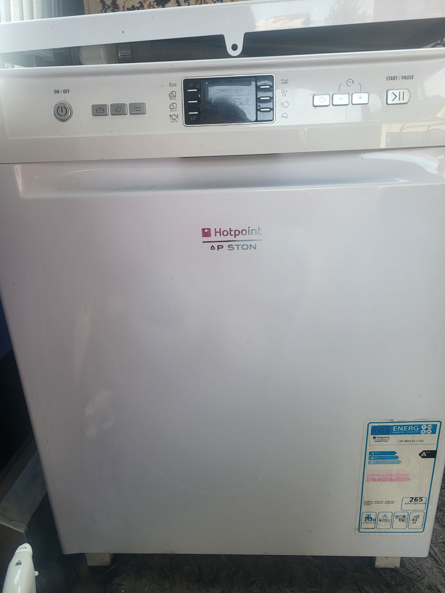 Zmywarka Hotpoint CF161B