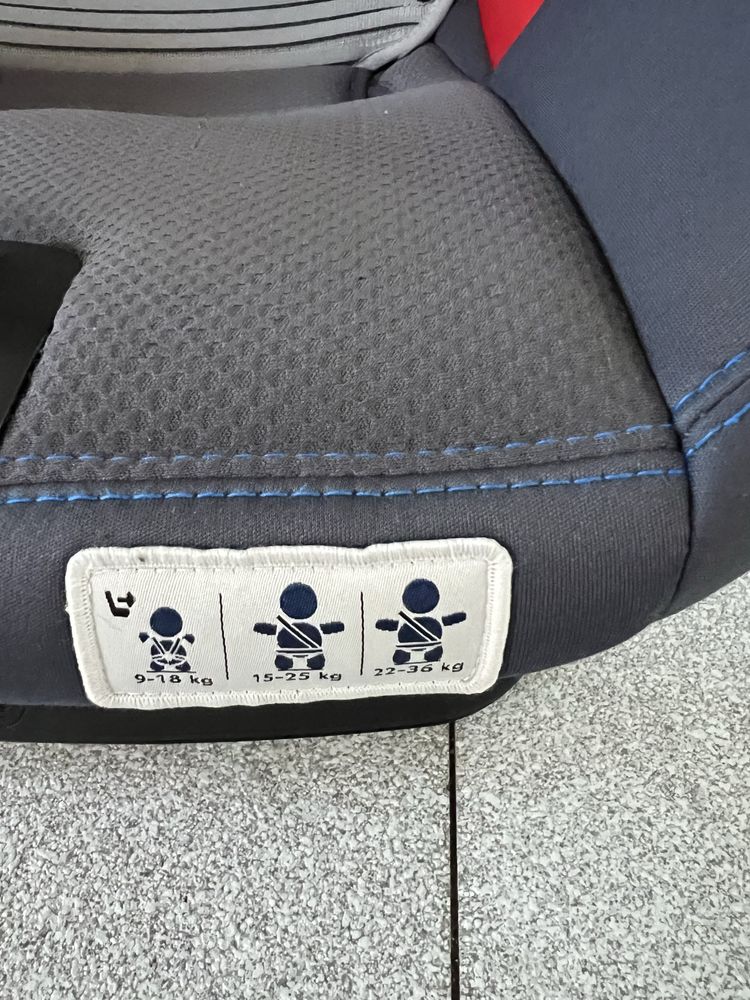 Cadeira auto - chicco akita fix -1/2/3