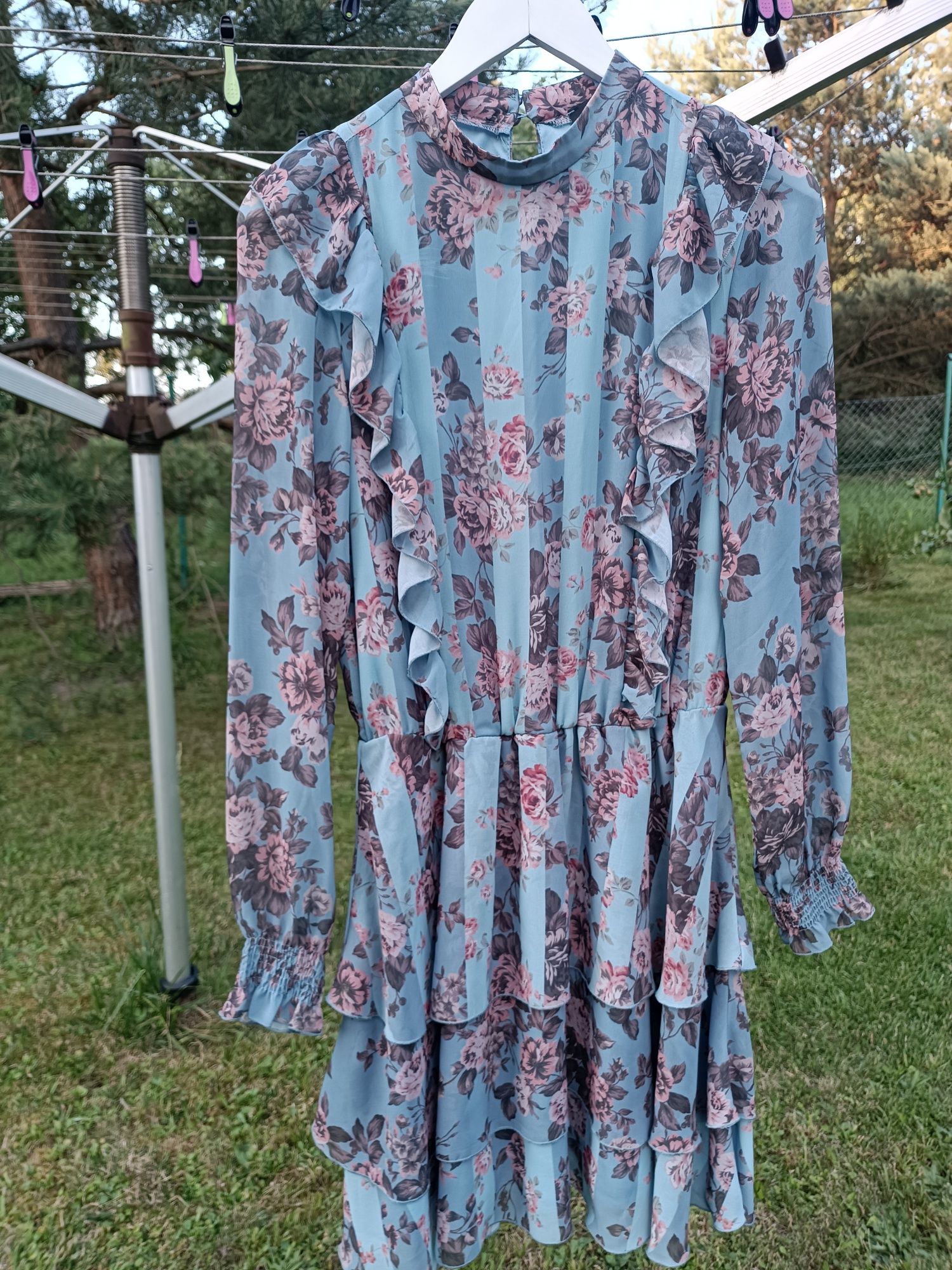 Sukienka Mohito 40 L Falbany falbanki romantyczna Boho Hippie lekka