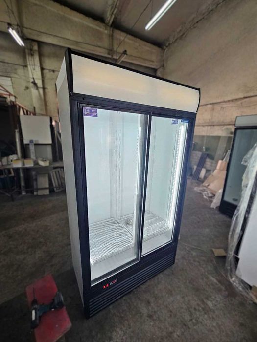 Холодильная витрина холодильна вітрина оборудование обладнання Cold
