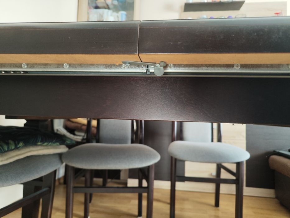 Stół rozkładany 88x157 przed rozłożeniem