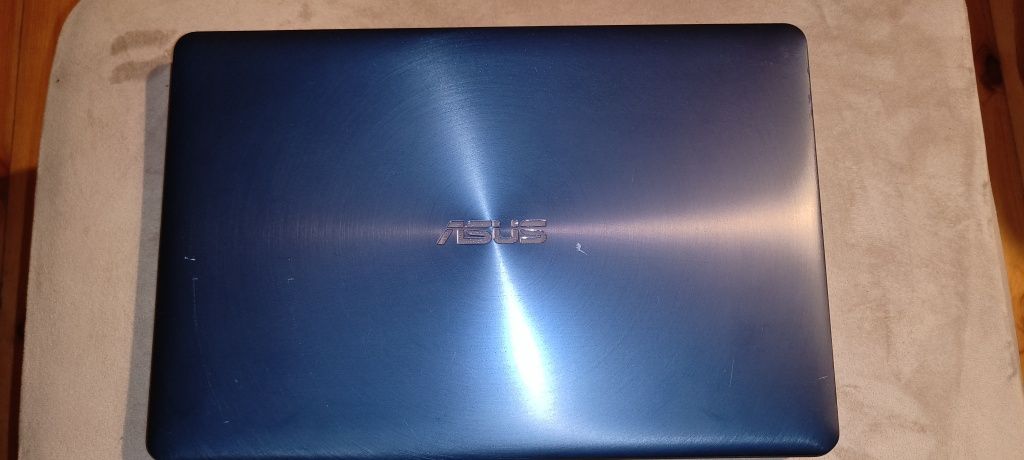 Notebook Asus 15.6"