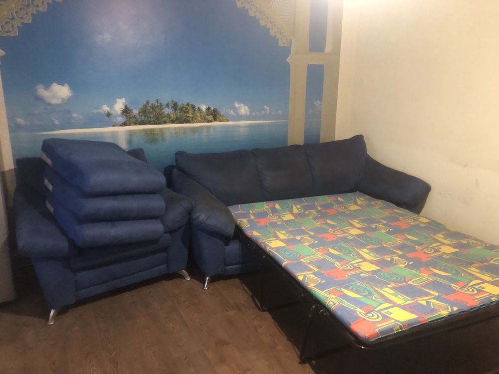 Продам Диван 3000 грн