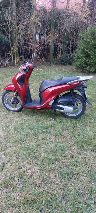 Skuter Honda sh125i