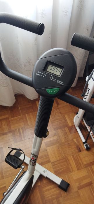 Bicicleta de ginástica