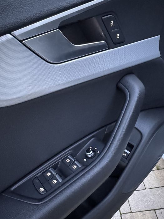 Audi A4 2017 седан 2.0 TFSI 185 kW