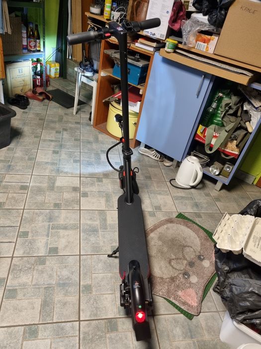 Hulajnoga elektryczna