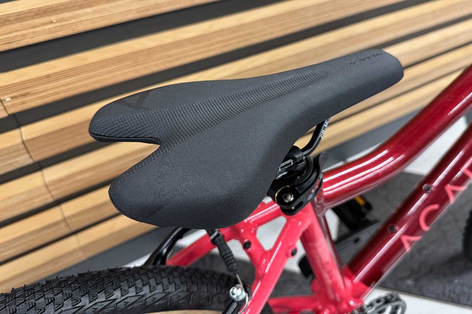 Rower dziecięcy ACADEMY 4 Magenta 20" KRAKÓW w ofercie kubikes puky