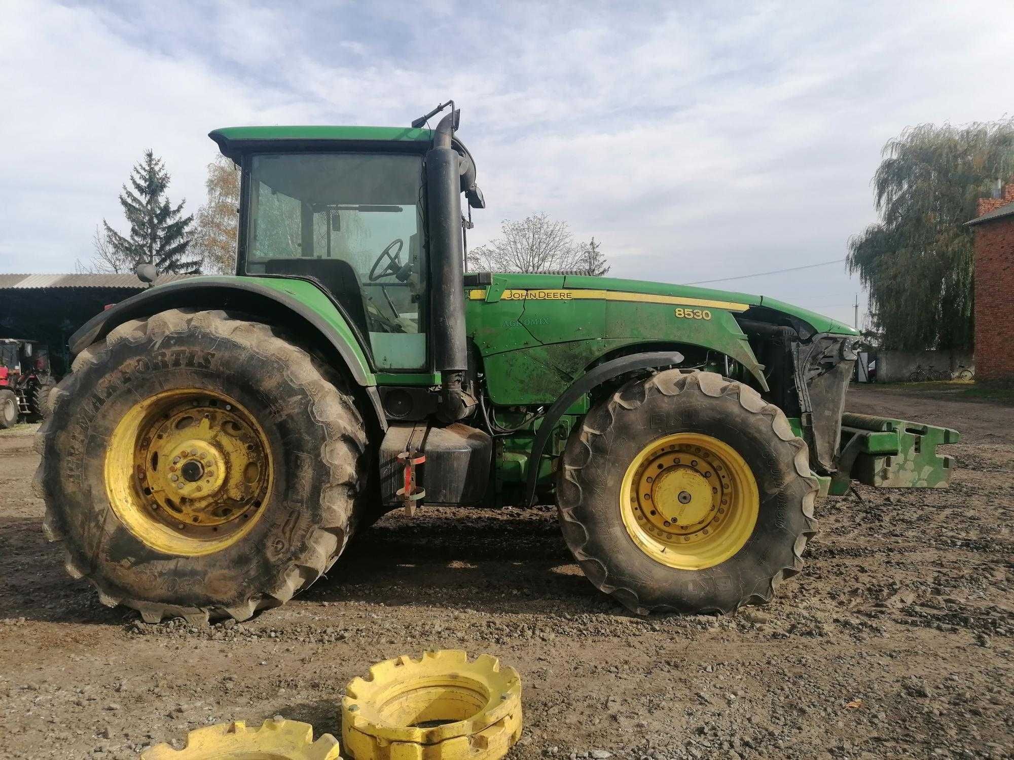 Трактор колісний John Deere-8530 2007 р.