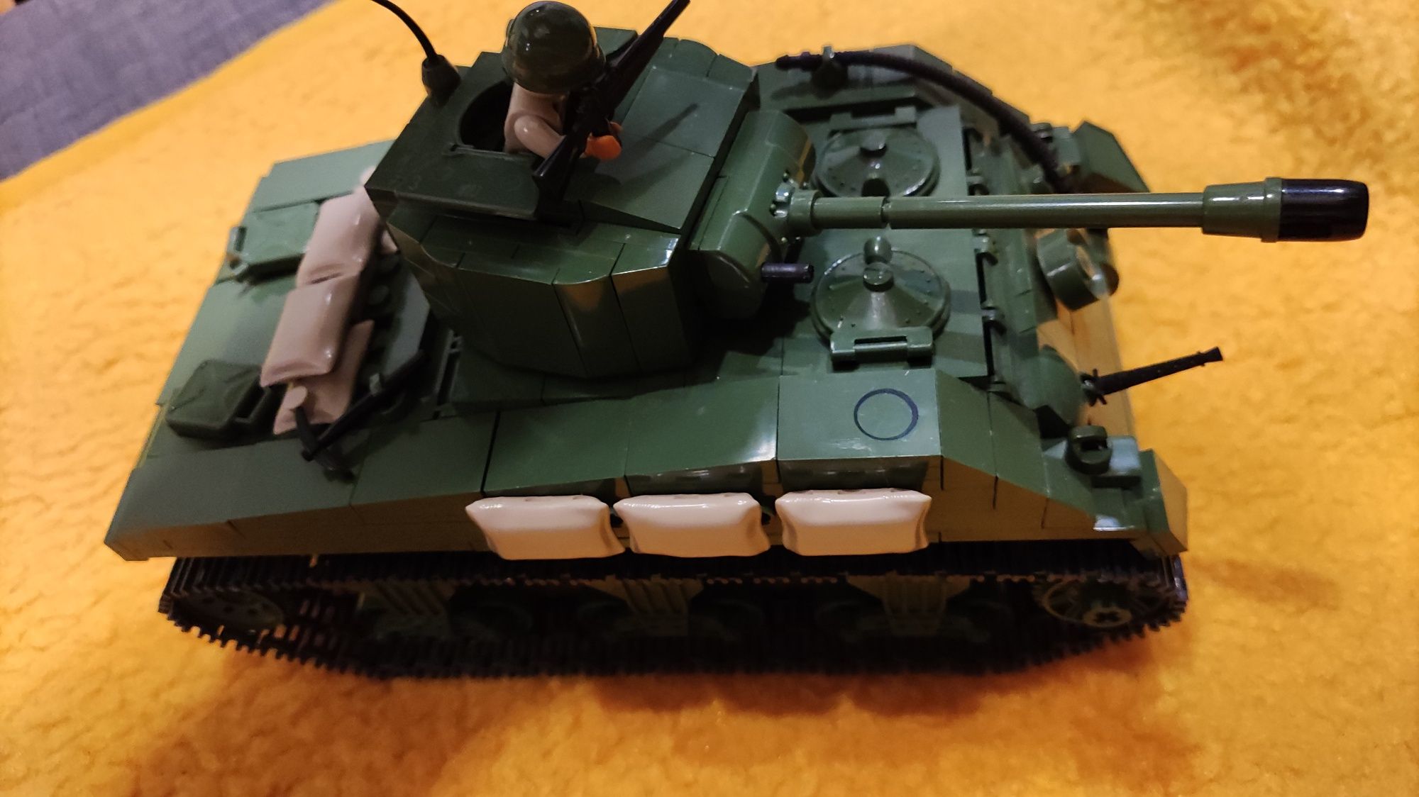Sherman Firefly cobi