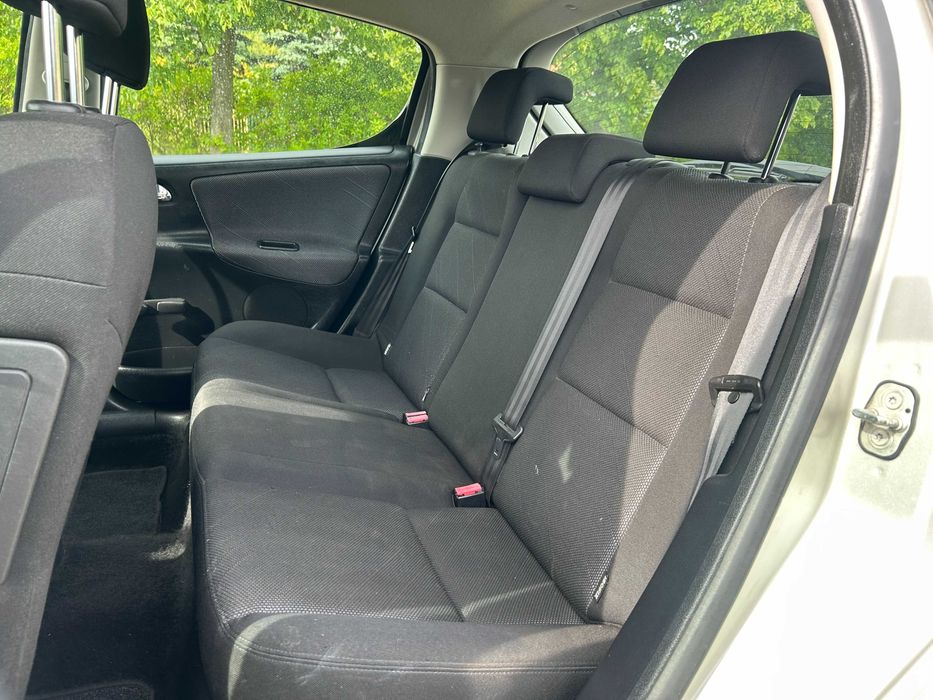 Peugeot 207 ZAMANA na osobowe lub dostawcze KLIMA