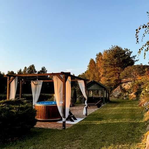 Domek jezioro Trójmiasto bania jacuzzi noclegi prywatny zarybiony staw