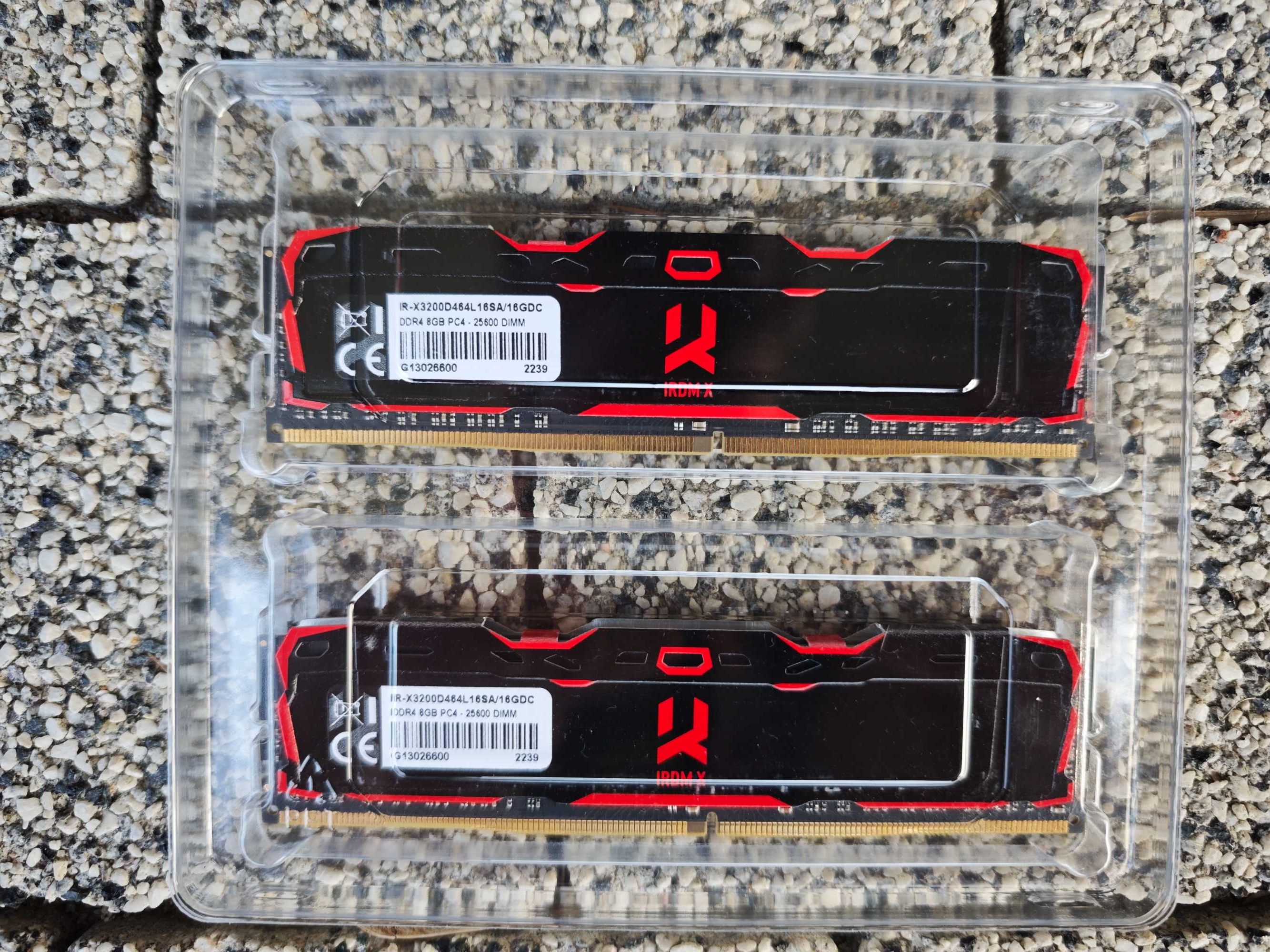 Pamięć GoodRam IRDM X DDR4 2x8gb 3200mhz cl16