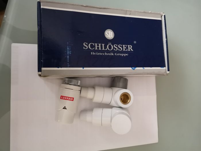 Schlosser wersja KĄTOWA- armatura do grzejników łazienowych- z wysylka