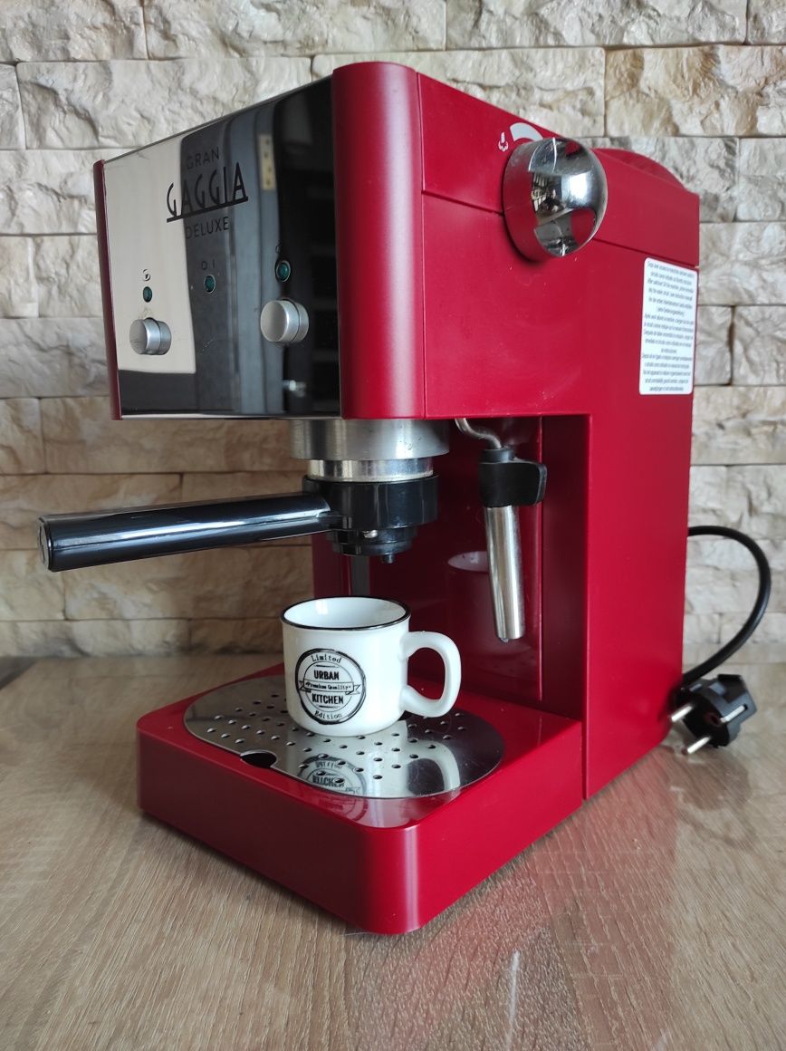 Кофе машина GAGGIA  RED