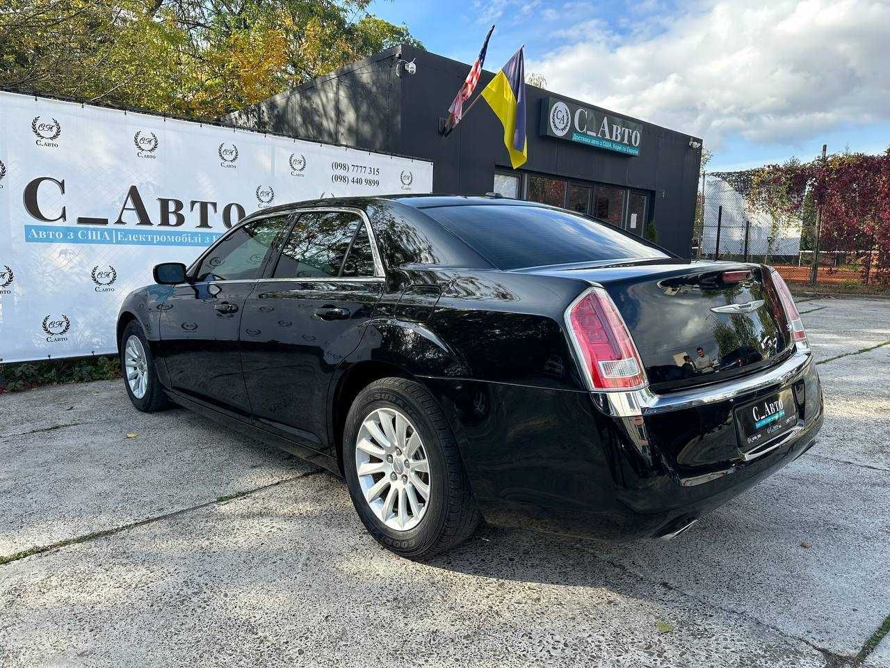 CHRYSLER 300C купити за 350 дол/міс